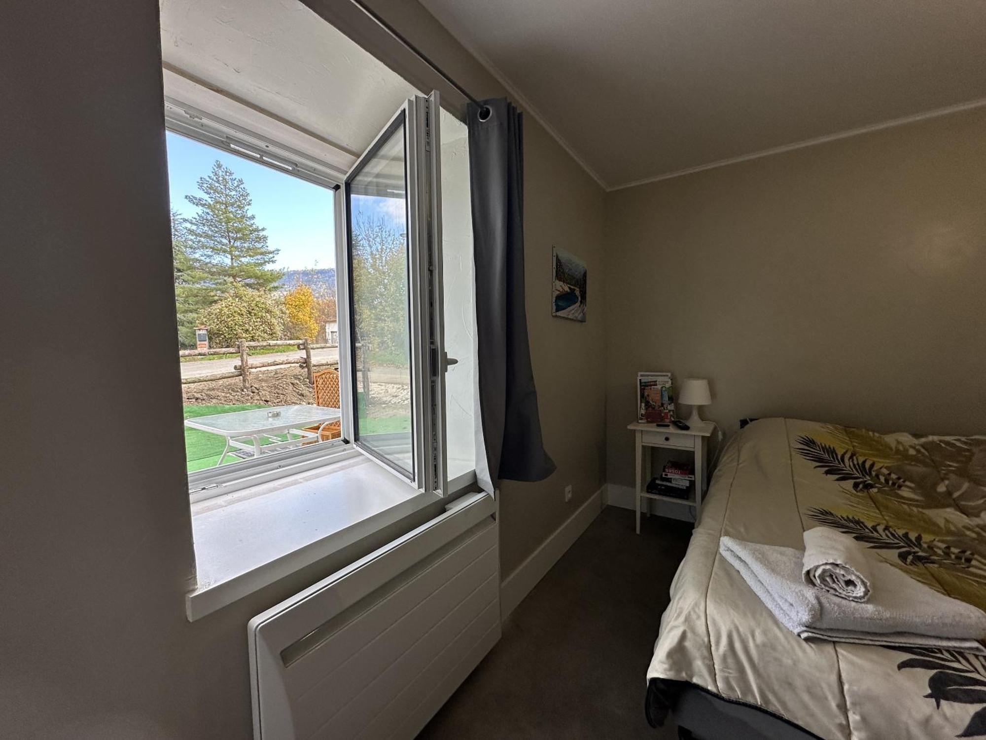 Villa La Ferme Aux Diligences Neydens Zimmer foto